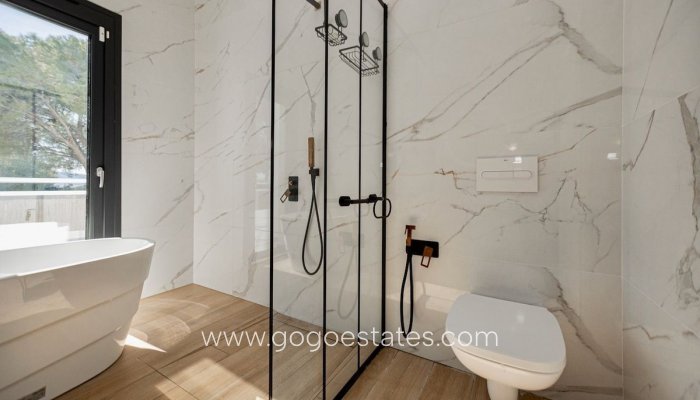 Wiederverkauf - Haus - Freistehende Villa - Altea - Altea Centro