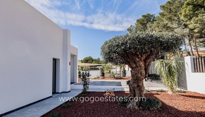 Wiederverkauf - Haus - Freistehende Villa - Altea - Altea Centro