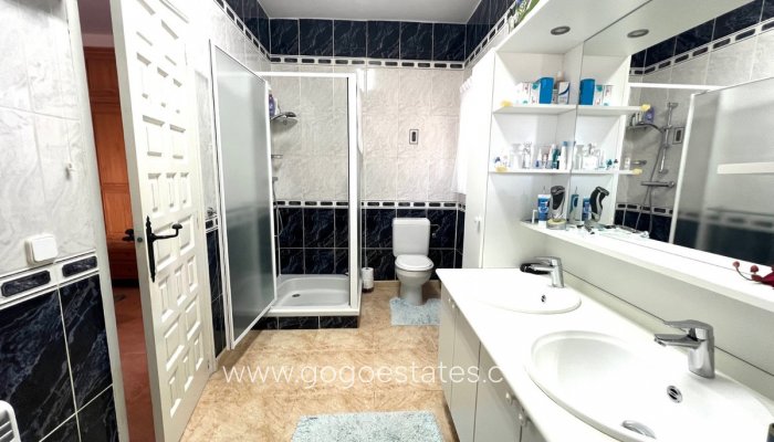 Te koop - Huis - Vrijstaande Villa - l'Alfas del Pi - L'Alfás del Pi Centro