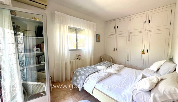 Te koop - Huis - Vrijstaande Villa - l'Alfas del Pi - L'Alfás del Pi Centro