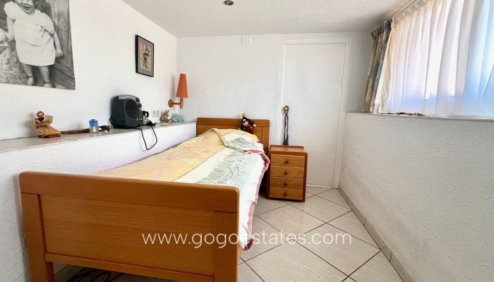 Te koop - Huis - Vrijstaande Villa - l'Alfas del Pi - L'Alfás del Pi Centro