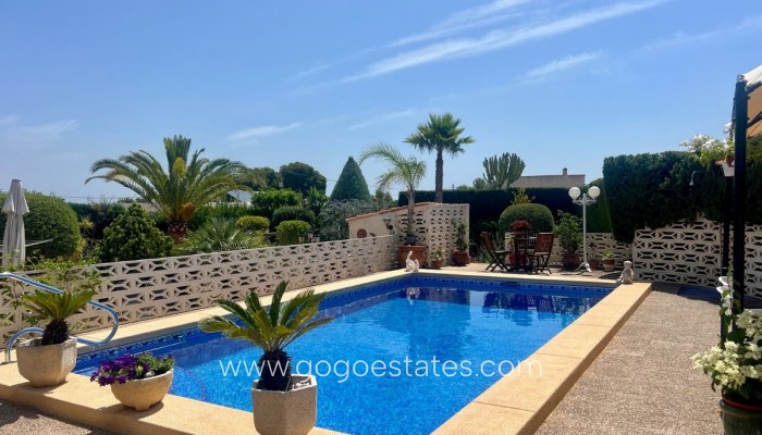 Te koop - Huis - Vrijstaande Villa - l'Alfas del Pi - L'Alfás del Pi Centro