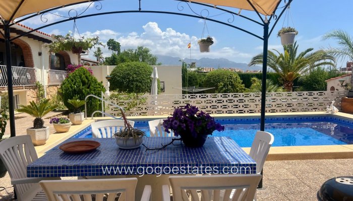 Te koop - Huis - Vrijstaande Villa - l'Alfas del Pi - L'Alfás del Pi Centro