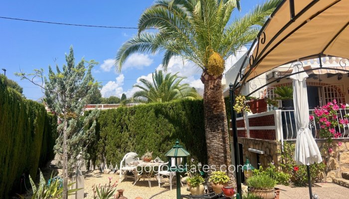 Te koop - Huis - Vrijstaande Villa - l'Alfas del Pi - L'Alfás del Pi Centro