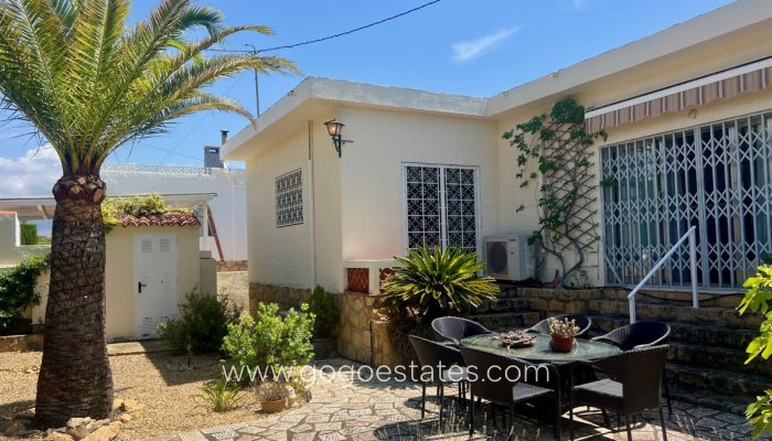 Te koop - Huis - Vrijstaande Villa - l'Alfas del Pi - L'Alfás del Pi Centro