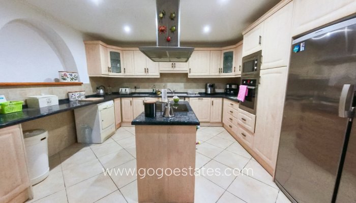 Te koop - Huis - Vrijstaande Villa - l'Alfas del Pi - Albir