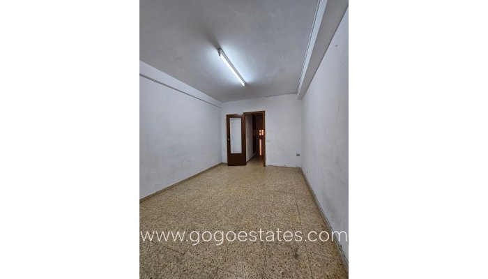 Te koop - Commercieel - Zakelijk - Teulada - Teulada Centro