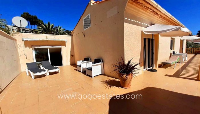 Te koop - Huis - Vrijstaande Villa - Teulada - Teulada Centro