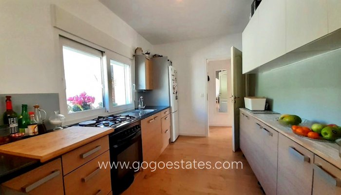 Te koop - Huis - Vrijstaande Villa - Teulada - Teulada Centro