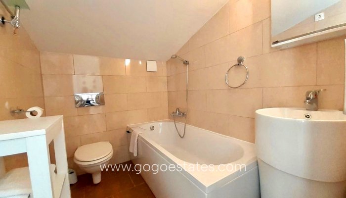 Te koop - Huis - Vrijstaande Villa - Teulada - Teulada Centro