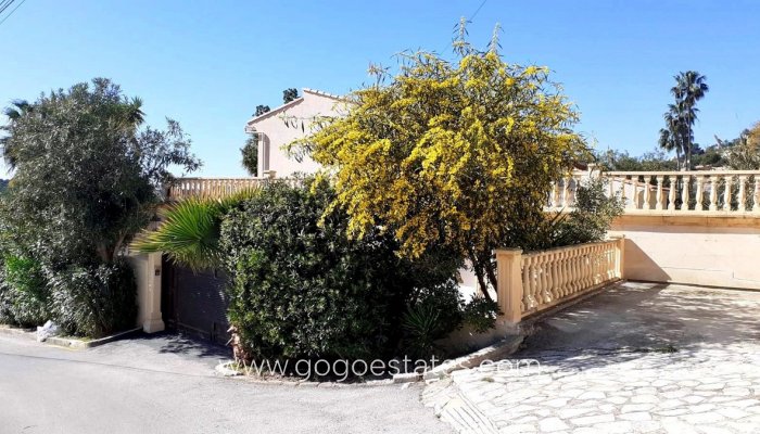 Te koop - Huis - Vrijstaande Villa - Teulada - Teulada Centro