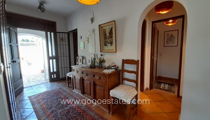 Te koop - Huis - Vrijstaande Villa - Dénia - Denia Centro