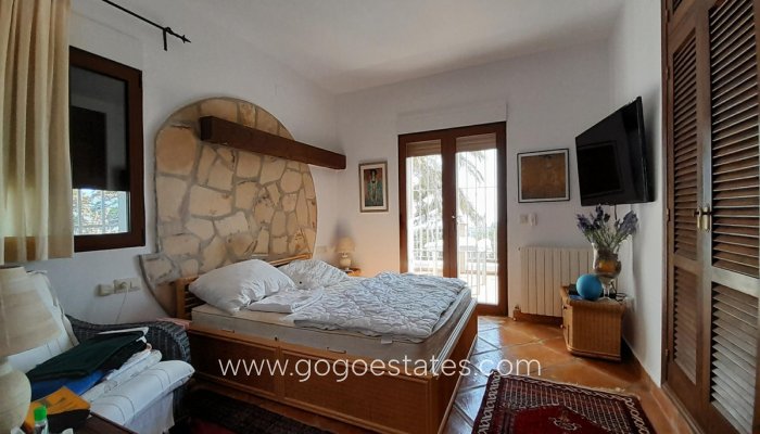 Te koop - Huis - Vrijstaande Villa - Dénia - Denia Centro