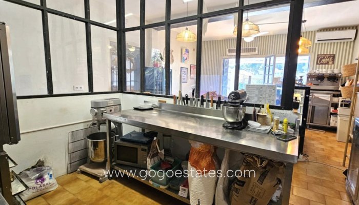 Te koop - Commercieel - Zakelijk - Teulada - Teulada Centro