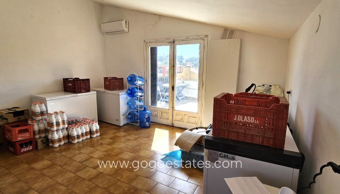 Te koop - Commercieel - Zakelijk - Teulada - Teulada Centro