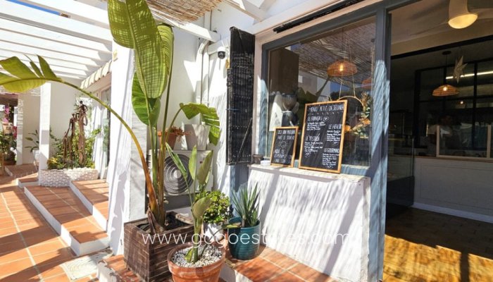 Te koop - Commercieel - Zakelijk - Teulada - Teulada Centro