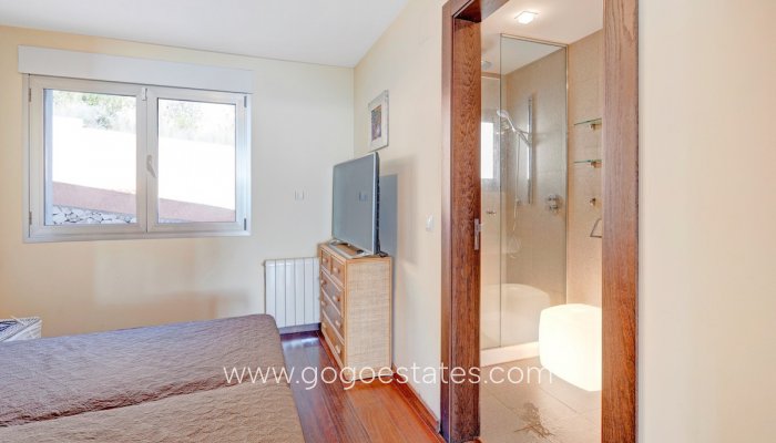 Te koop - Huis - Vrijstaande Villa - Calpe - Les Bassetes