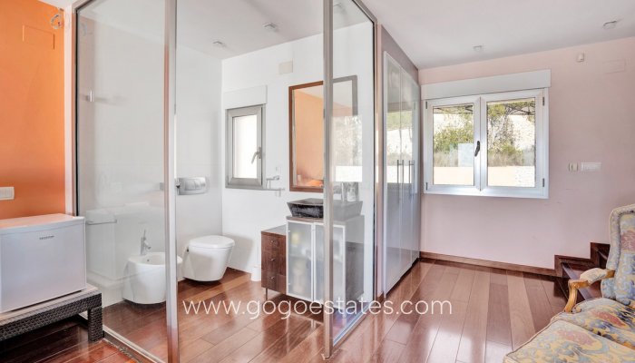 Te koop - Huis - Vrijstaande Villa - Calpe - Les Bassetes