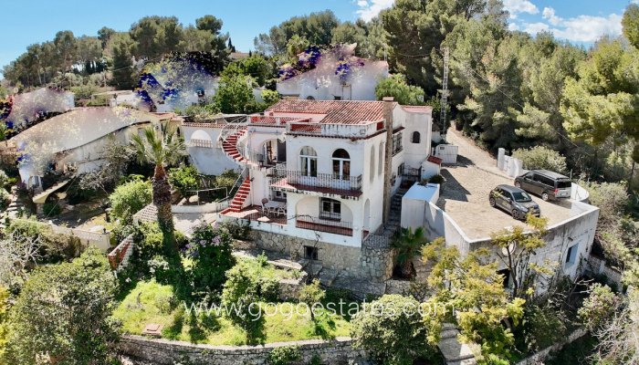 Te koop - Huis - Vrijstaande Villa - Benissa - Benissa Centro