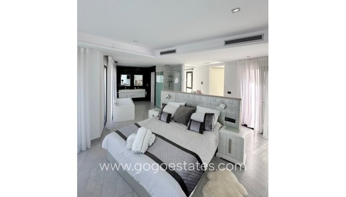 Te koop - Huis - Vrijstaande Villa - Jávea Xàbia - Jávea - Xàbia Centro