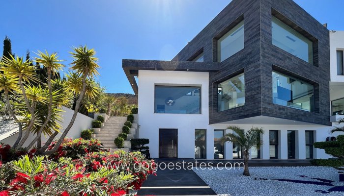 Te koop - Huis - Vrijstaande Villa - Jávea Xàbia - Jávea - Xàbia Centro