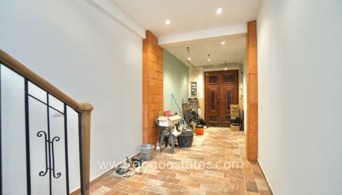 Te koop - Huis - Stadswoning - Benitachell - Benitachell Centro