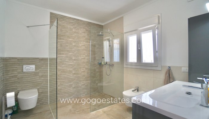 Te koop - Huis - Vrijstaande Villa - Algorfa - Montemar