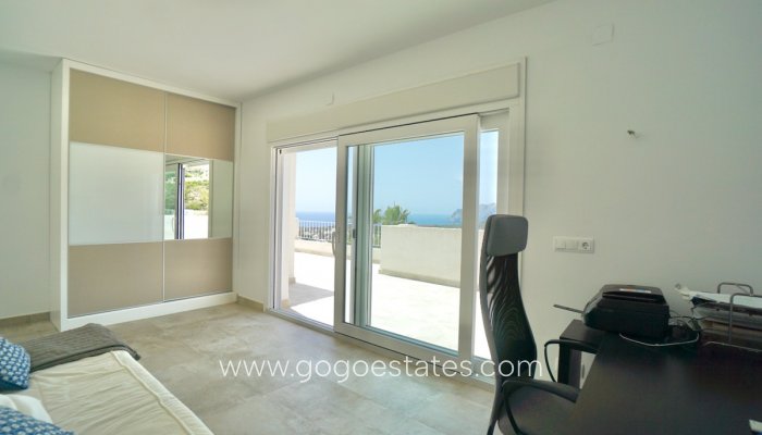 Te koop - Huis - Vrijstaande Villa - Algorfa - Montemar