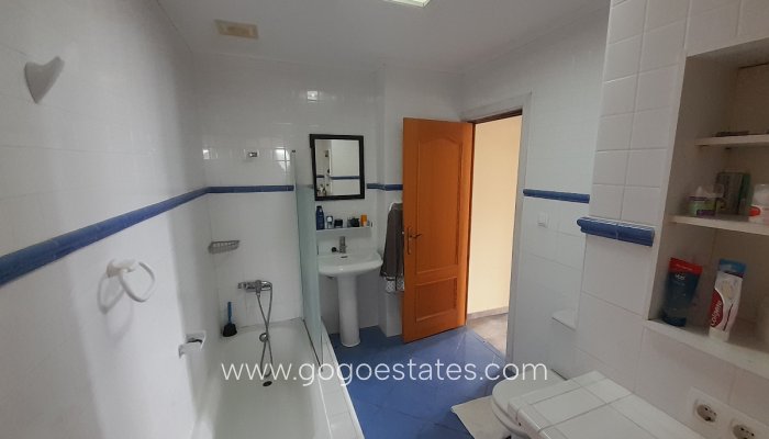 Te koop - Huis - Vrijstaande Villa - Teulada - Teulada Centro