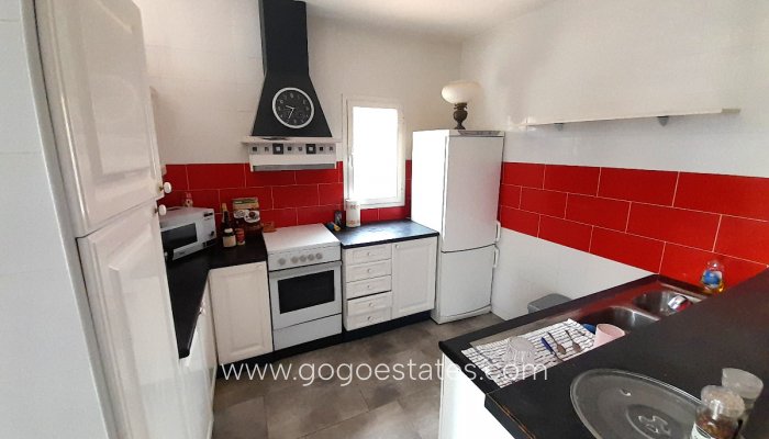 Te koop - Huis - Vrijstaande Villa - Teulada - Teulada Centro