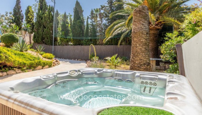 Te koop - Huis - Vrijstaande Villa - Jávea Xàbia - Jávea - Xàbia Centro