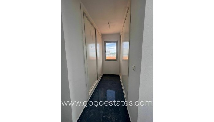 Te koop - Appartement - Appartement op de middelste verdieping - Calpe - Calpe Centro