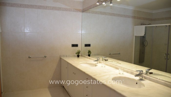 Te koop - Appartement - Appartement op de middelste verdieping - Benissa - La Fustera