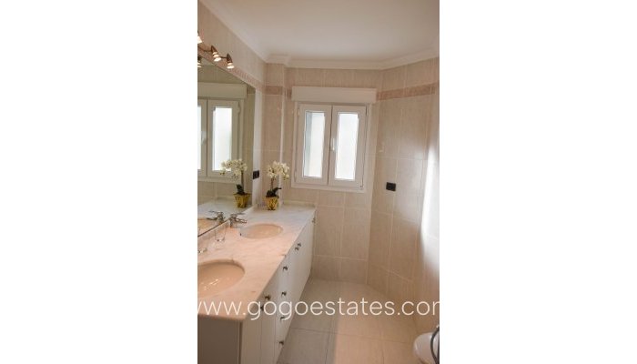 Te koop - Appartement - Appartement op de middelste verdieping - Benissa - La Fustera