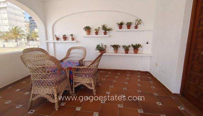 Te koop - Huis - Vrijstaande Villa - Calpe - Calpe Centro