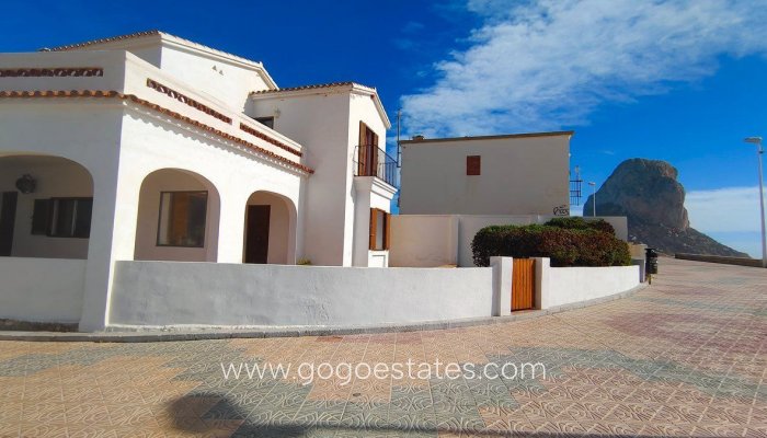 Te koop - Huis - Vrijstaande Villa - Calpe - Calpe Centro
