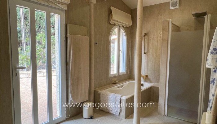 Te koop - Huis - Vrijstaande Villa - Altea - Altea Centro