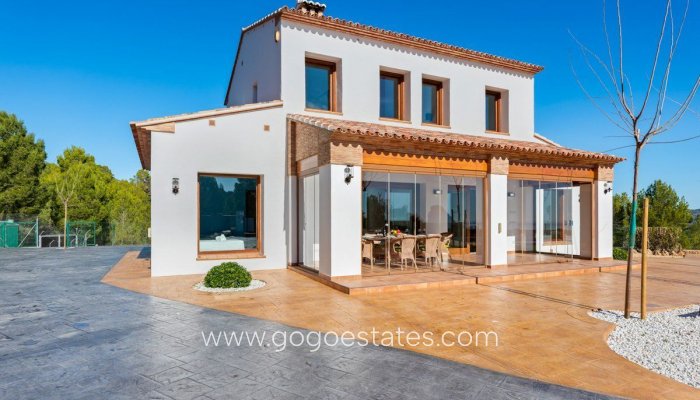 Te koop - Huis - Vrijstaande Villa - Calpe - Calpe Centro