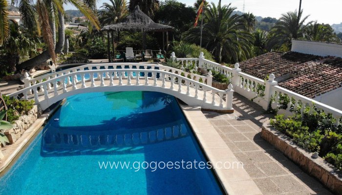 Te koop - Huis - Vrijstaande Villa - Calpe - Calpe Centro