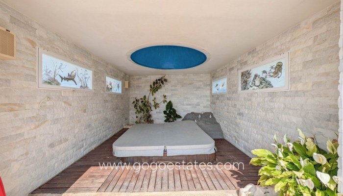 Te koop - Huis - Vrijstaande Villa - Calpe - Calpe Centro