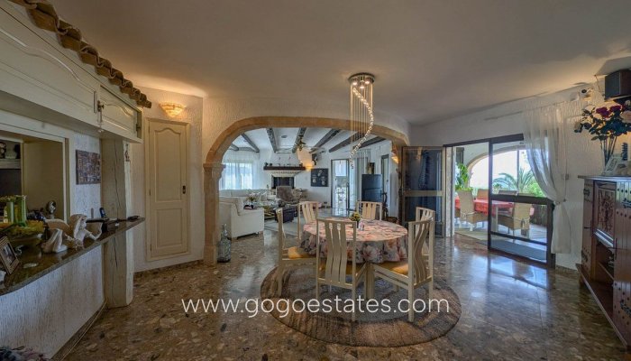 Te koop - Huis - Vrijstaande Villa - Calpe - Calpe Centro