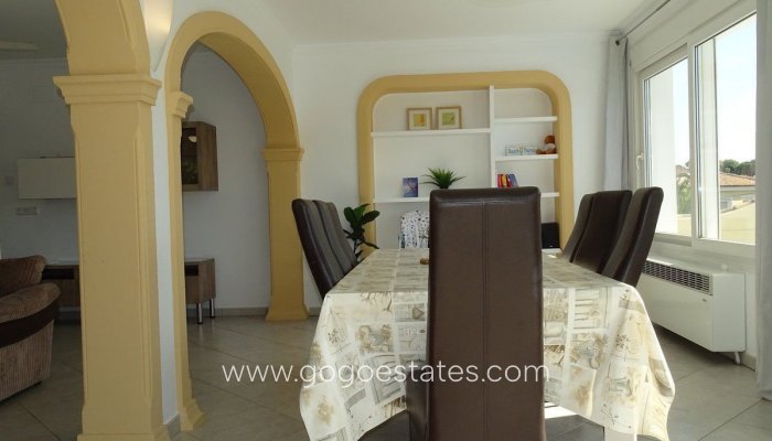 Te koop - Huis - Vrijstaande Villa - Calpe - Calpe Centro