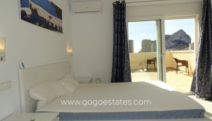 Te koop - Huis - Vrijstaande Villa - Calpe - Calpe Centro