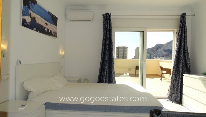 Te koop - Huis - Vrijstaande Villa - Calpe - Calpe Centro