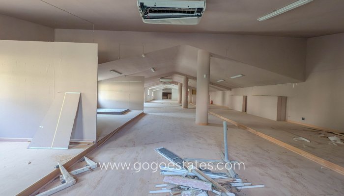 Te koop - Commercieel - Kantoor - Calpe - Calpe Centro