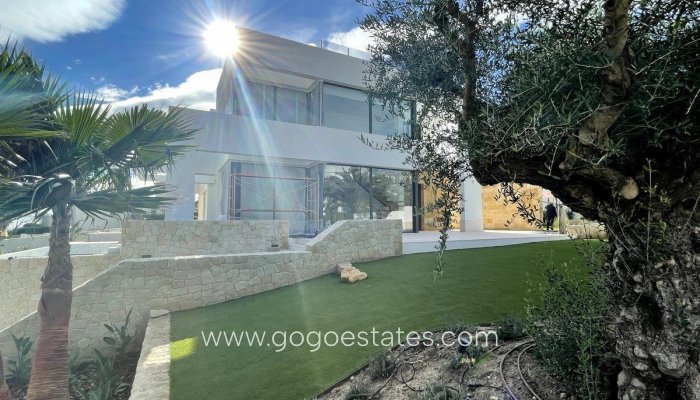 Te koop - Huis - Vrijstaande Villa - Benissa - Benissa Centro