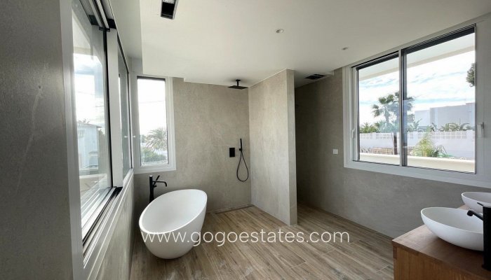 Te koop - Huis - Vrijstaande Villa - Benissa - Benissa Centro