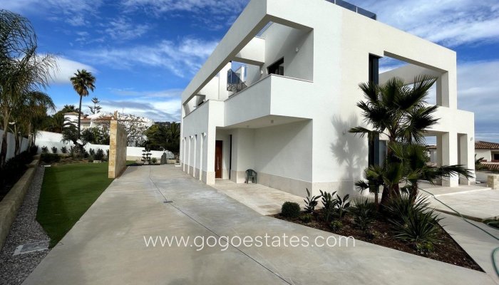 Te koop - Huis - Vrijstaande Villa - Benissa - Benissa Centro