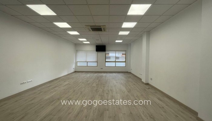 Te koop - Commercieel - Kantoor - Calpe - Calpe Centro