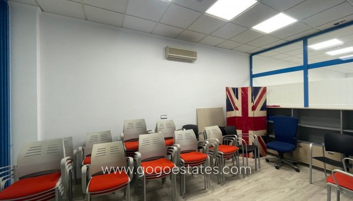 Te koop - Commercieel - Kantoor - Calpe - Calpe Centro